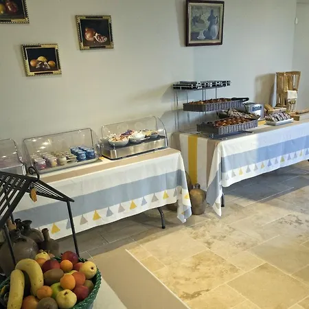 Les Oliviers Hotel 3*
